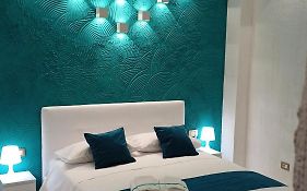 Elegance Room 03